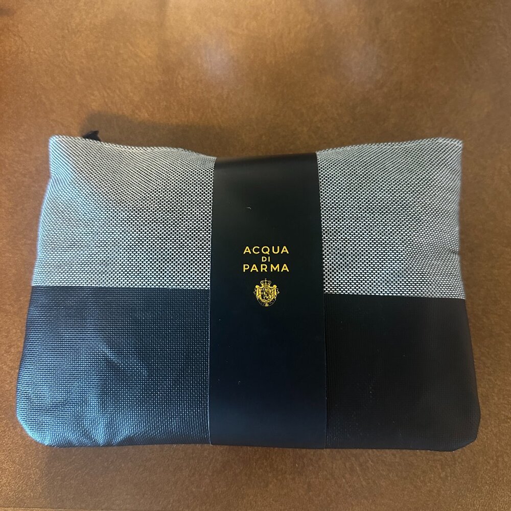 Acqua Di Parma Air Canada Business Class Amenity Kit